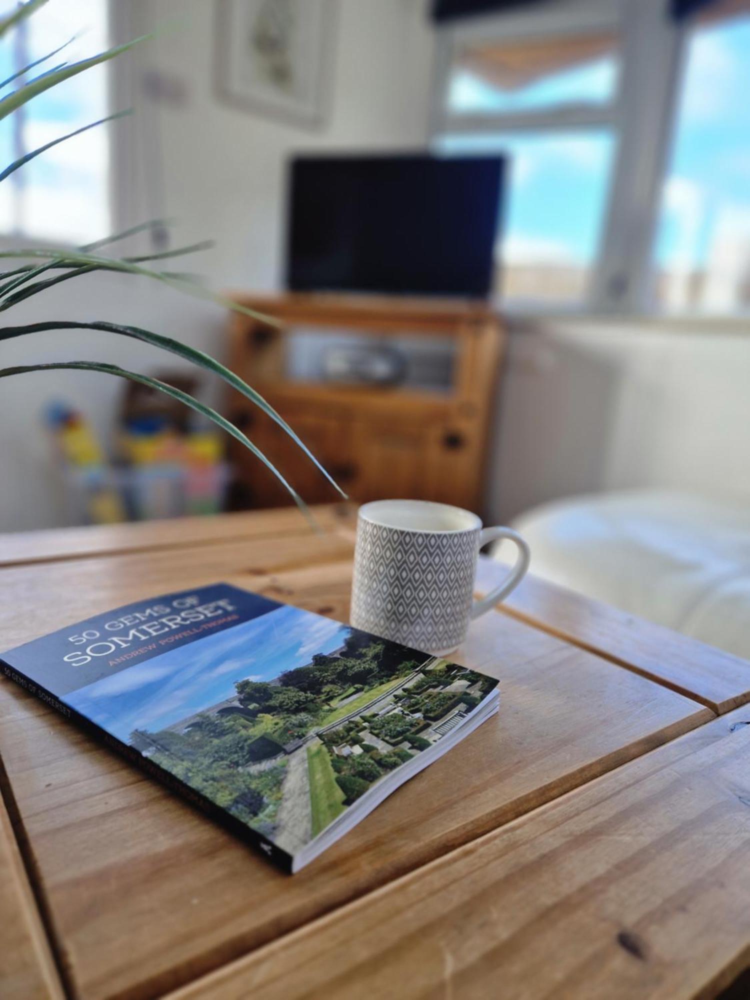 Featheredge Corner Lodge Wells Εξωτερικό φωτογραφία